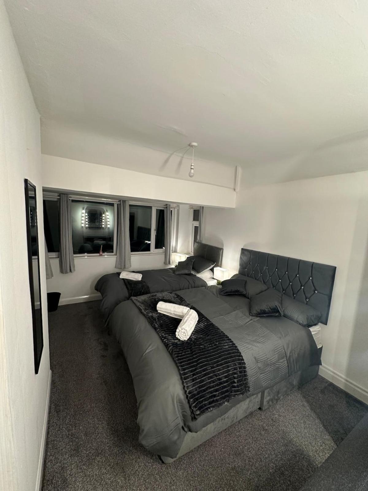 Holiday home Luxury Detached Near Bhx, Jlr, Nec Birmingham